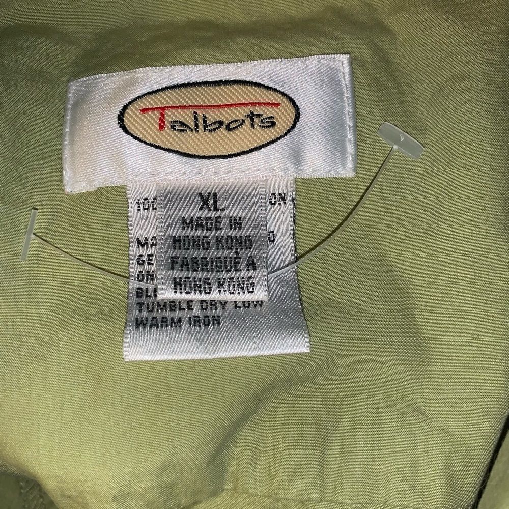Talbots Top   - Picture 5 of 6